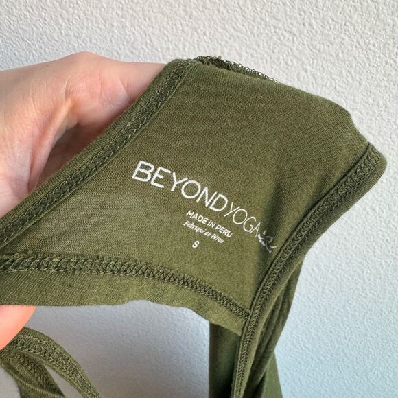 BEYOND YOGA Sleeveless Gym Strappy Tank Green Size Small Relaxed Loose Fit - Picture 6 of 6